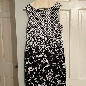 White House black market gorgeous